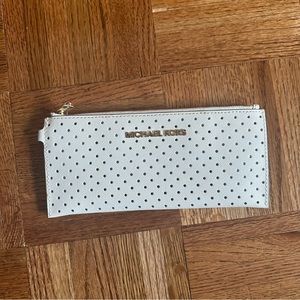 NWT Michael Kors | jet set travel small zip clutch | white leather